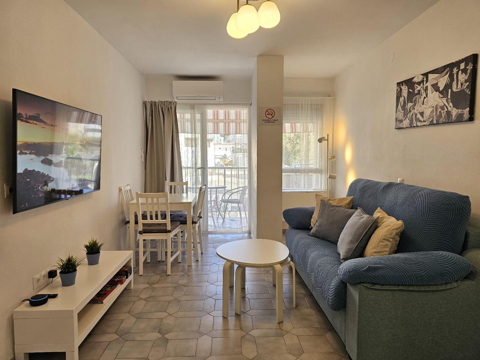 Apartamento Entero, Enormes Piscinas, Terraza Y Playa 贝纳尔马德纳 外观 照片